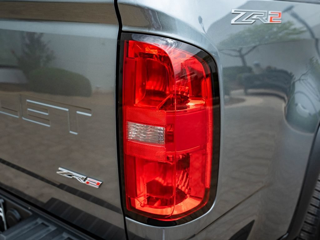 Used 2021 Satin Steel Metallic Chevrolet ZR2 image 9