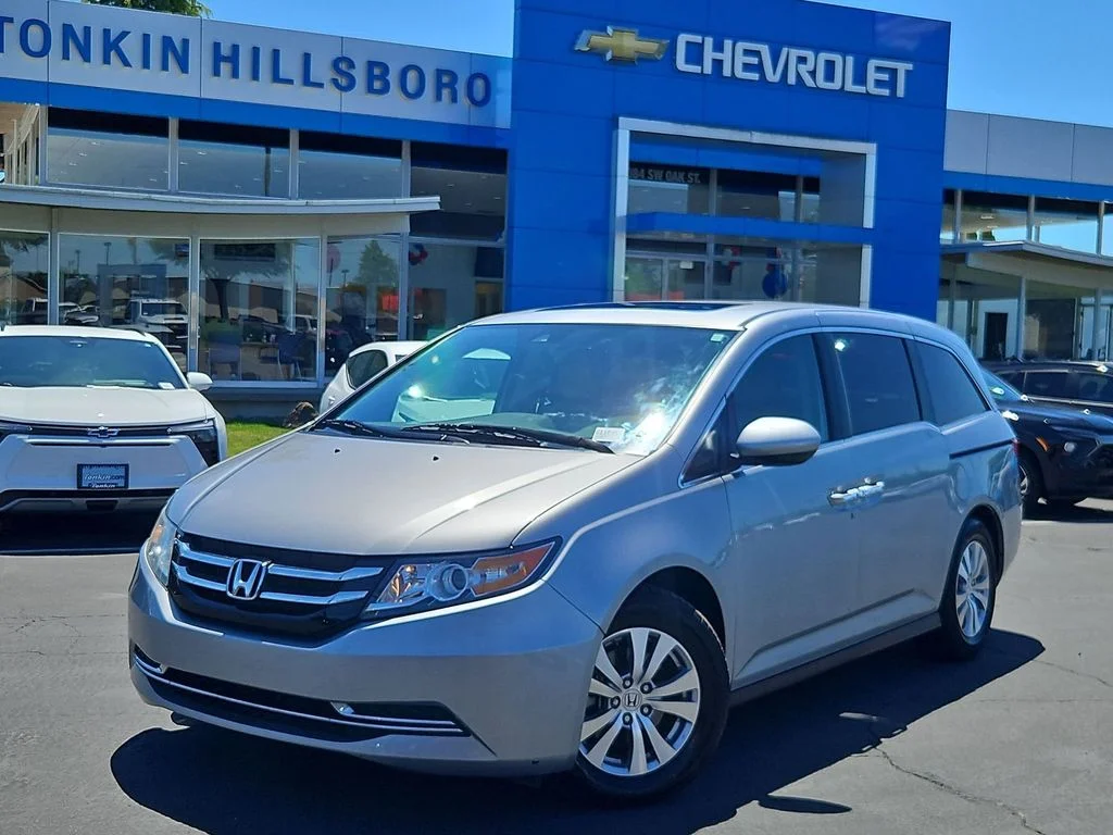 Used 2016 Lunar Silver Metallic Honda EX-L image 2