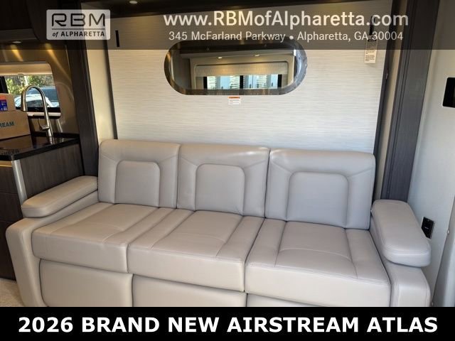New 2025 high-tech silver metallic Mercedes-Benz Modern Griege image 25