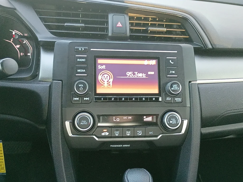 Used 2018 BLACK Honda LX image 20