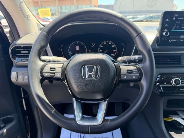 Used 2023 Black Honda Touring image 19