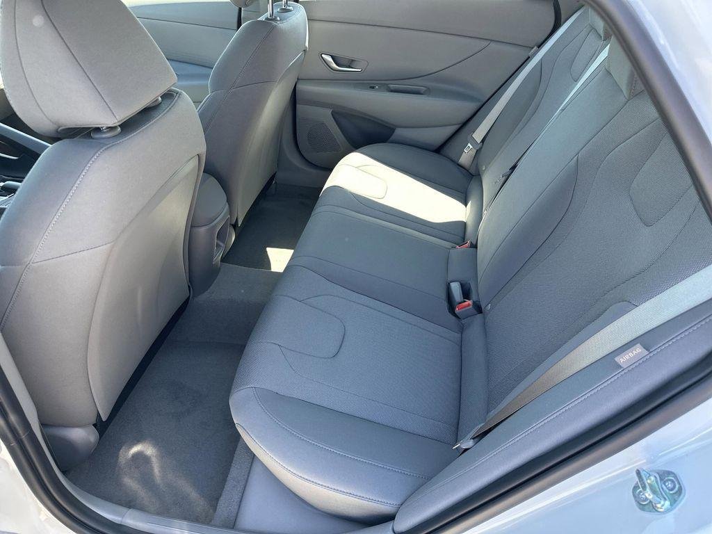 New 2026 Serenity White Hyundai SE image 20