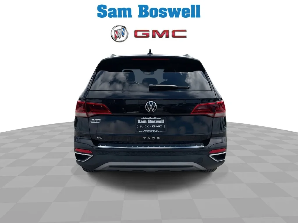 2023 Volkswagen Taos SE - Photo 7