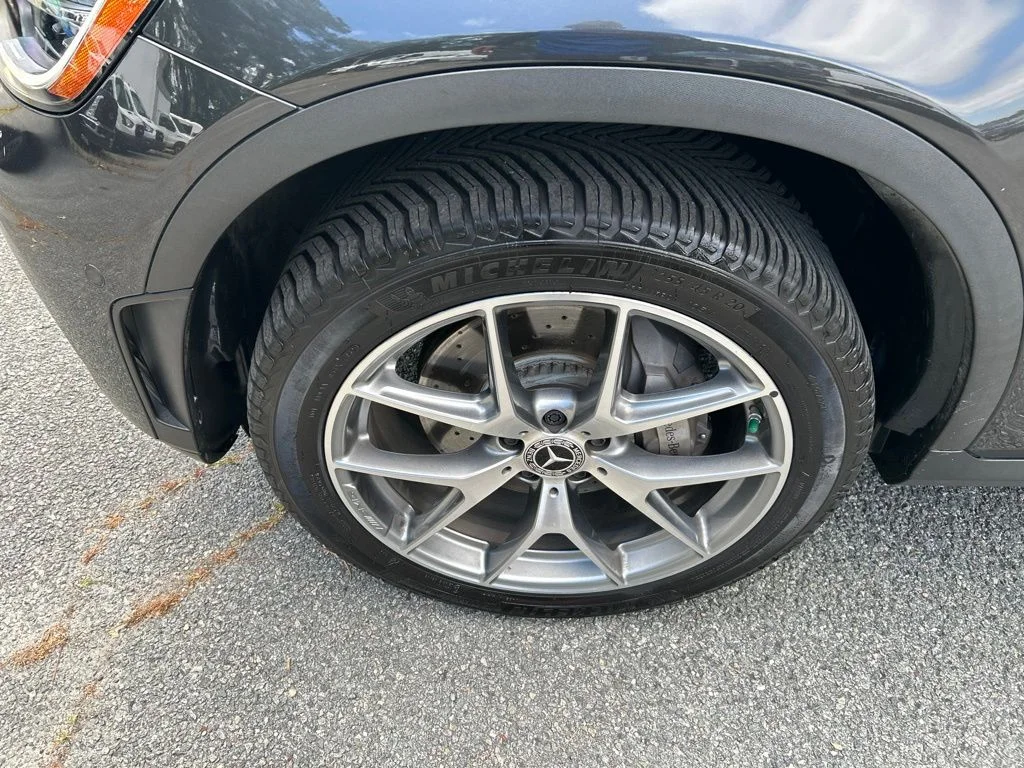 Used 2022 Black Mercedes-Benz GLC 300 image 12