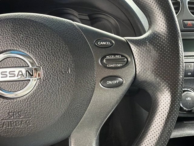 Used 2011 White Nissan 2.5 S image 15