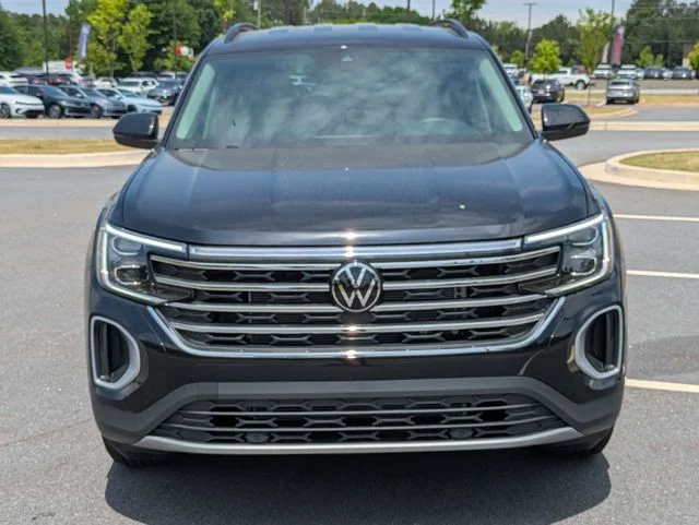 New 2026 Black Volkswagen 2.0T SE image 9