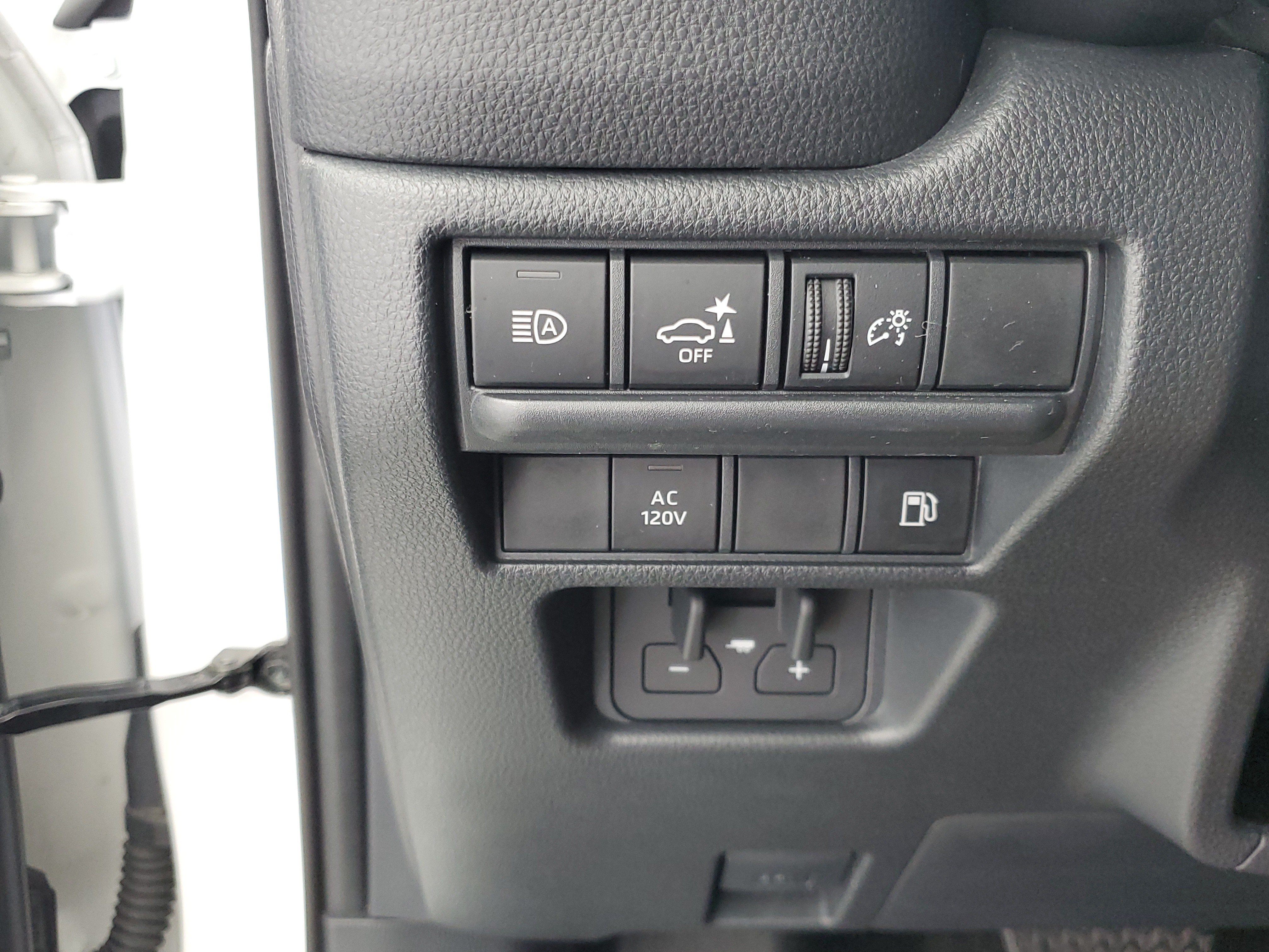 Used 2024 Ice Cap Toyota 1958 image 32
