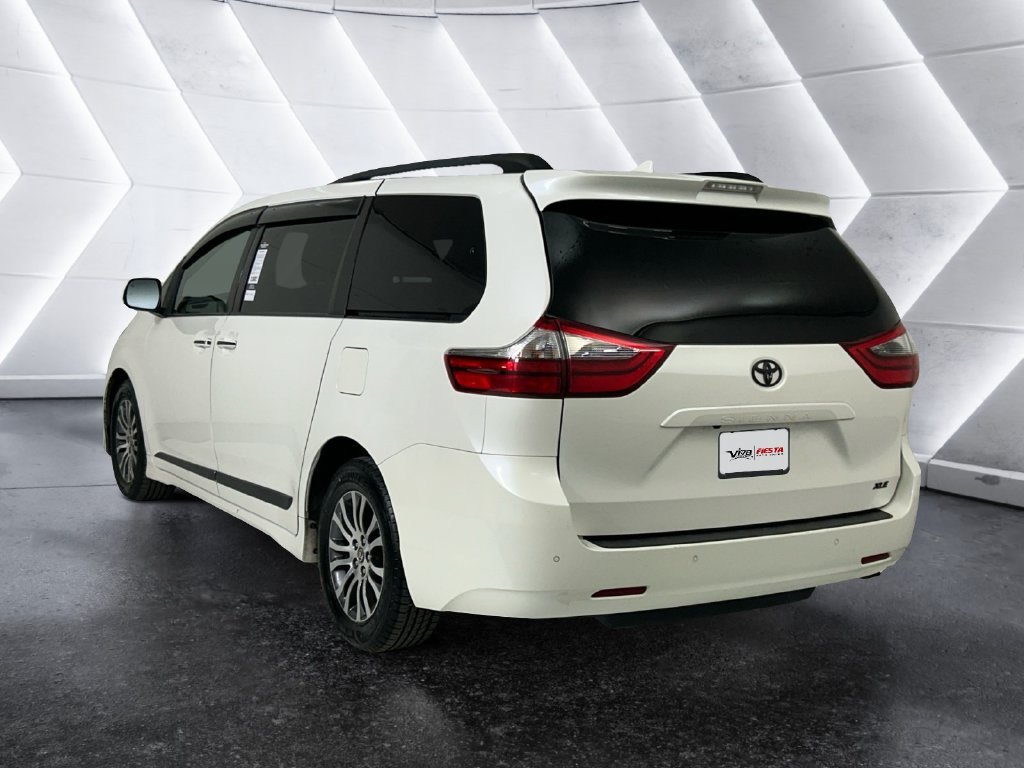 Used 2020 White Toyota XLE image 6