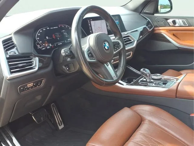 Used 2021 White BMW M50i image 8