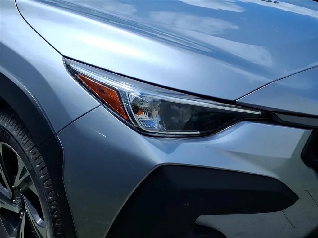 Used 2025 Silver Subaru Premium image 28