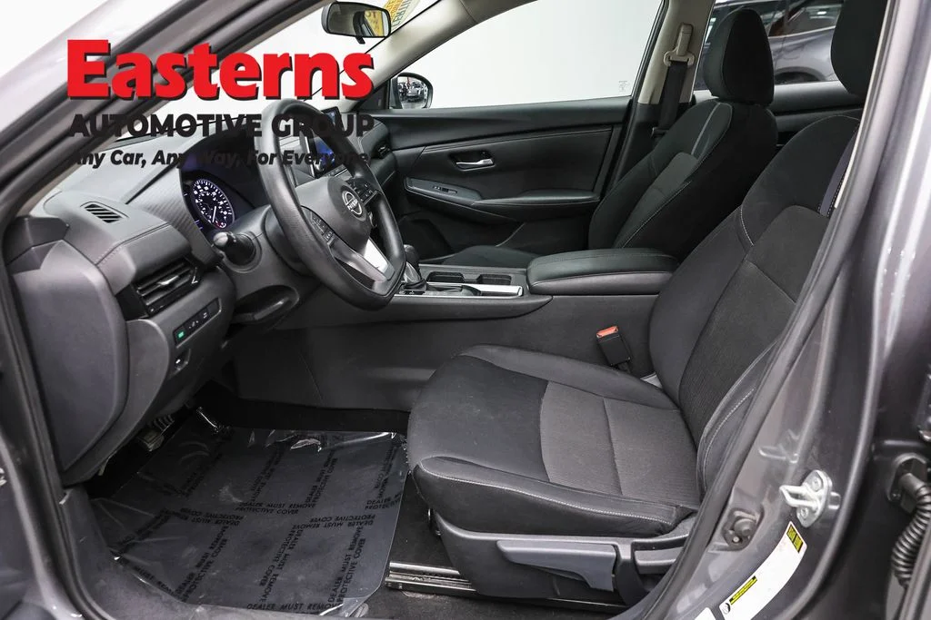 Used 2024 Gray Nissan SV image 14