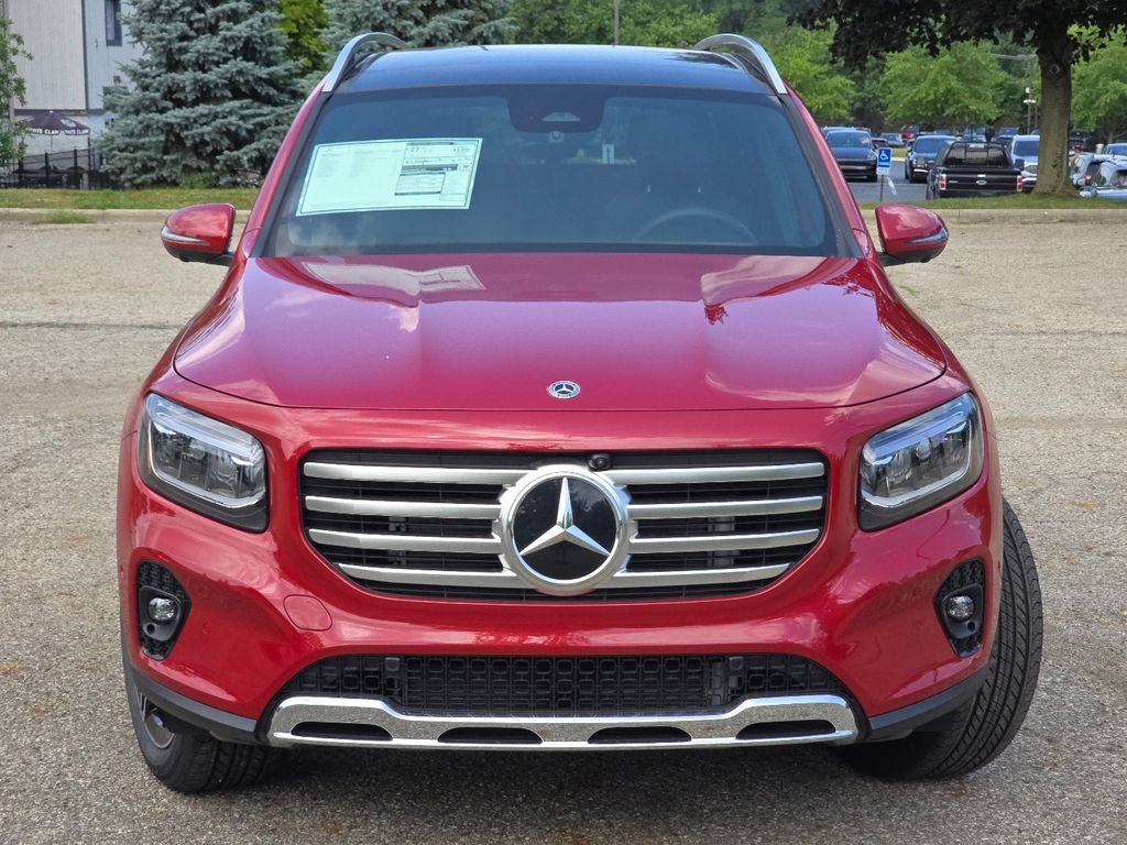 New 2026 MANUFAKTUR Patagonia Red Metallic Mercedes-Benz GLB 250 image 49