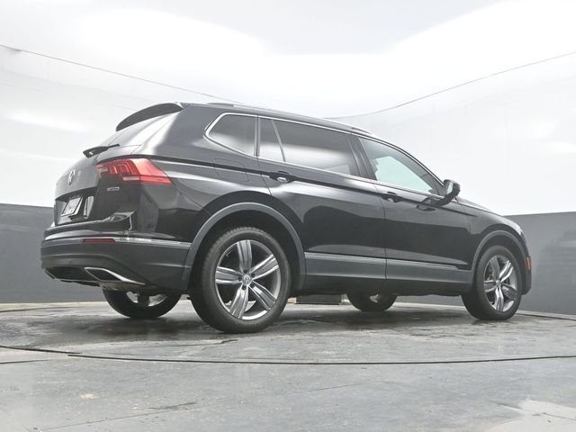 Used 2021 Black Volkswagen 2.0T SE image 48