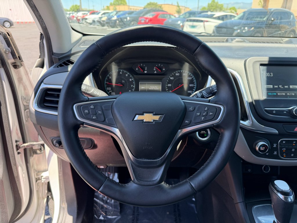 Used 2018 Iridescent Pearl Tricoat Chevrolet LT image 9