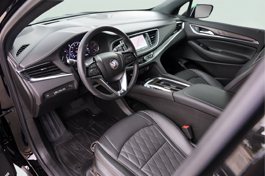 Used 2023 EBONY TWILIGHT METALLIC Buick Avenir image 12