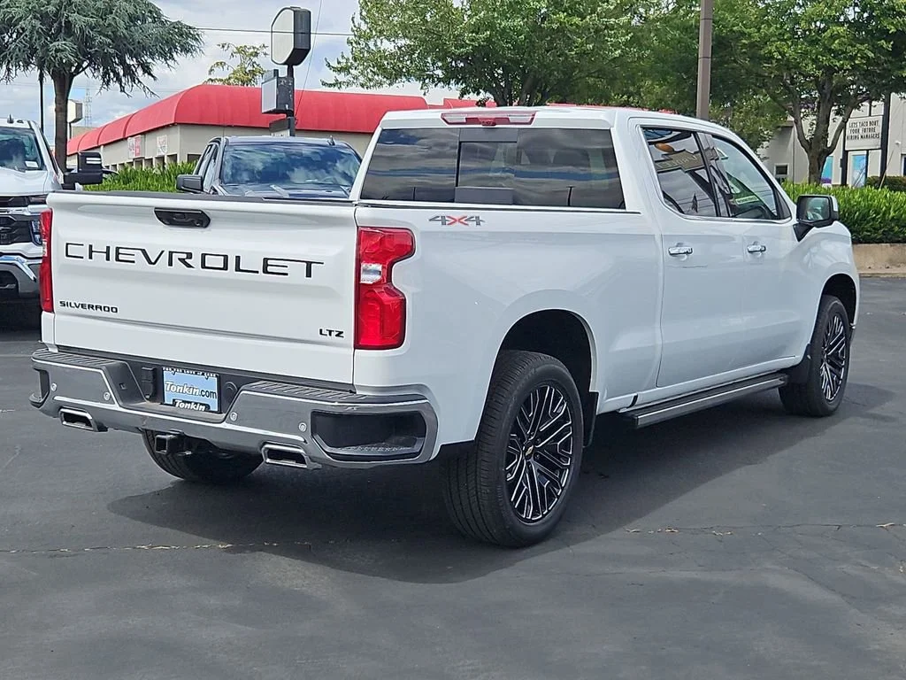 2026 Chevrolet Silverado 1500 LTZ - Photo 6
