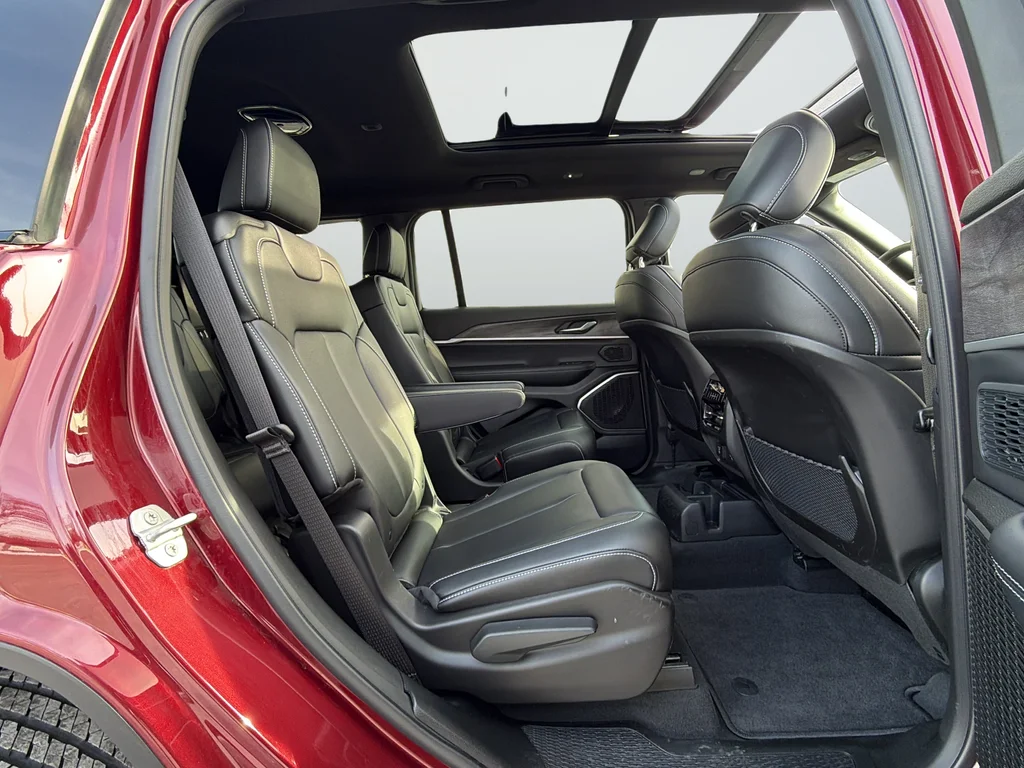 Used 2025 Red Jeep Limited image 14