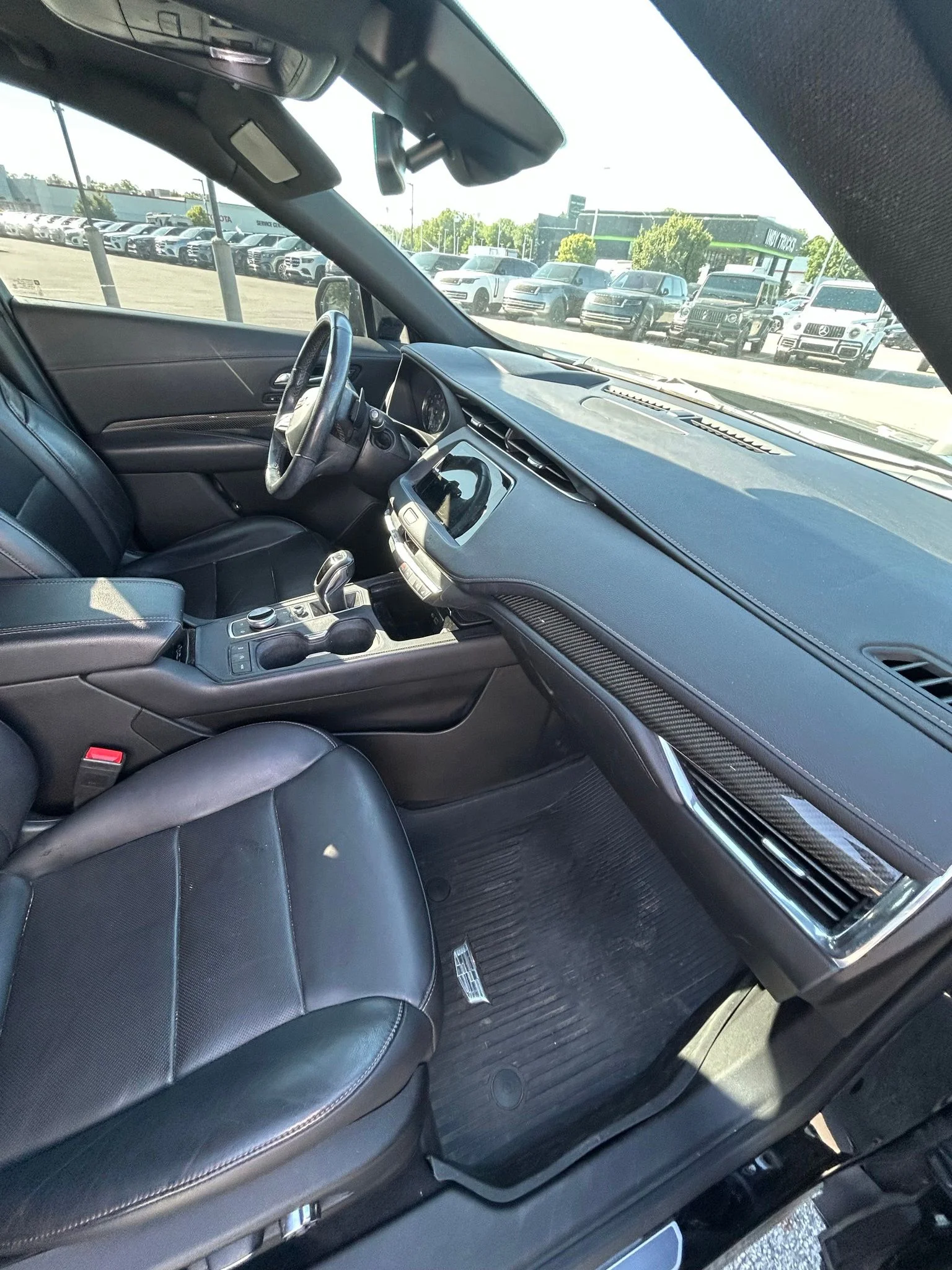 Used 2019 Black Cadillac Sport image 11