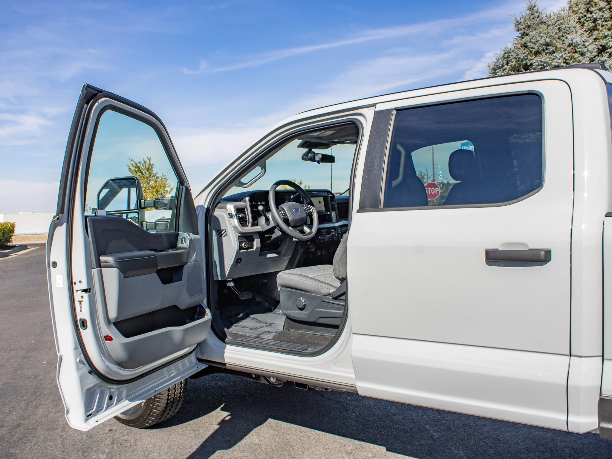 New 2026 Avalanche Ford F-350® XL image 22