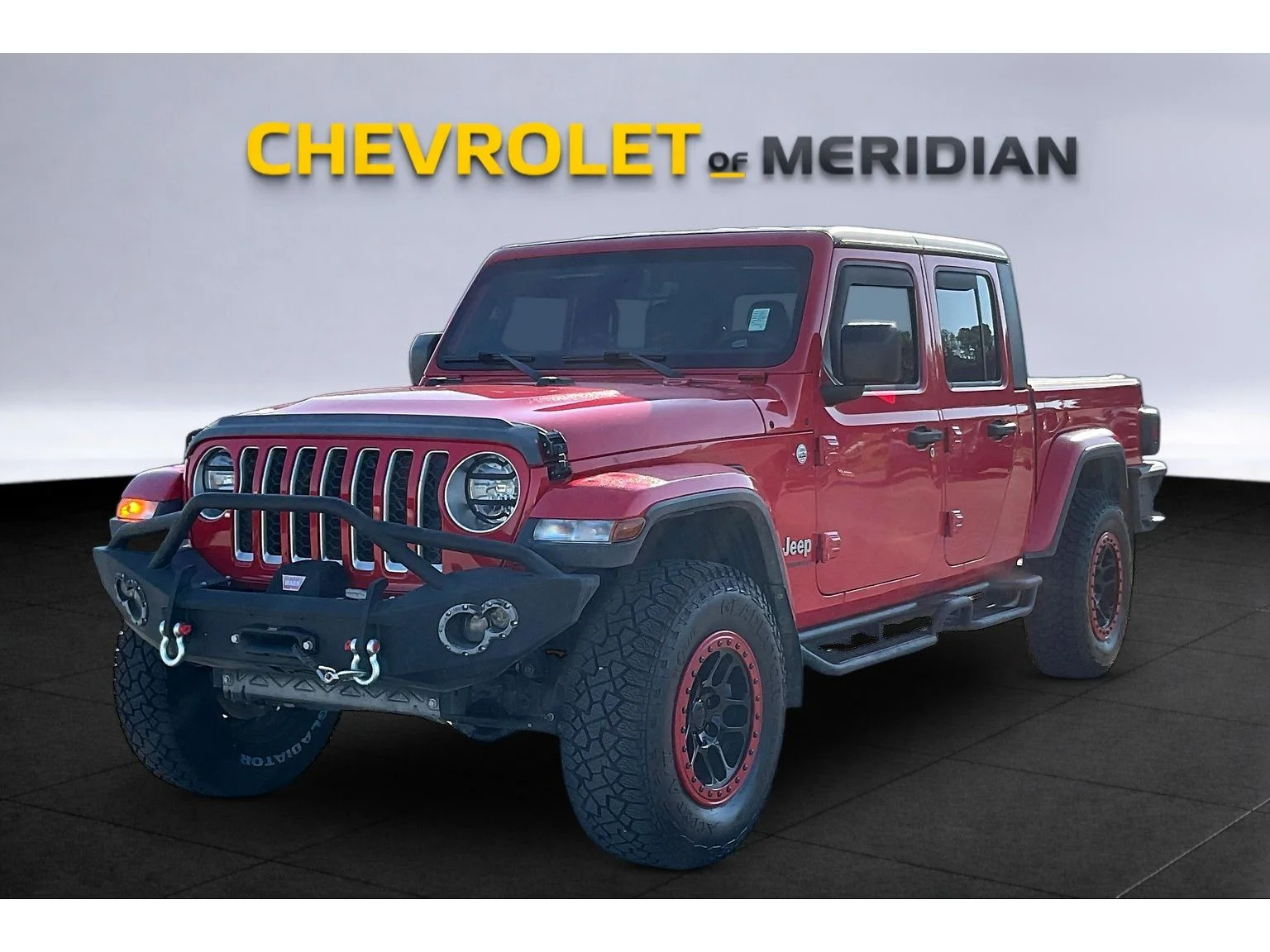 Used 2020 Red Jeep Overland image 9