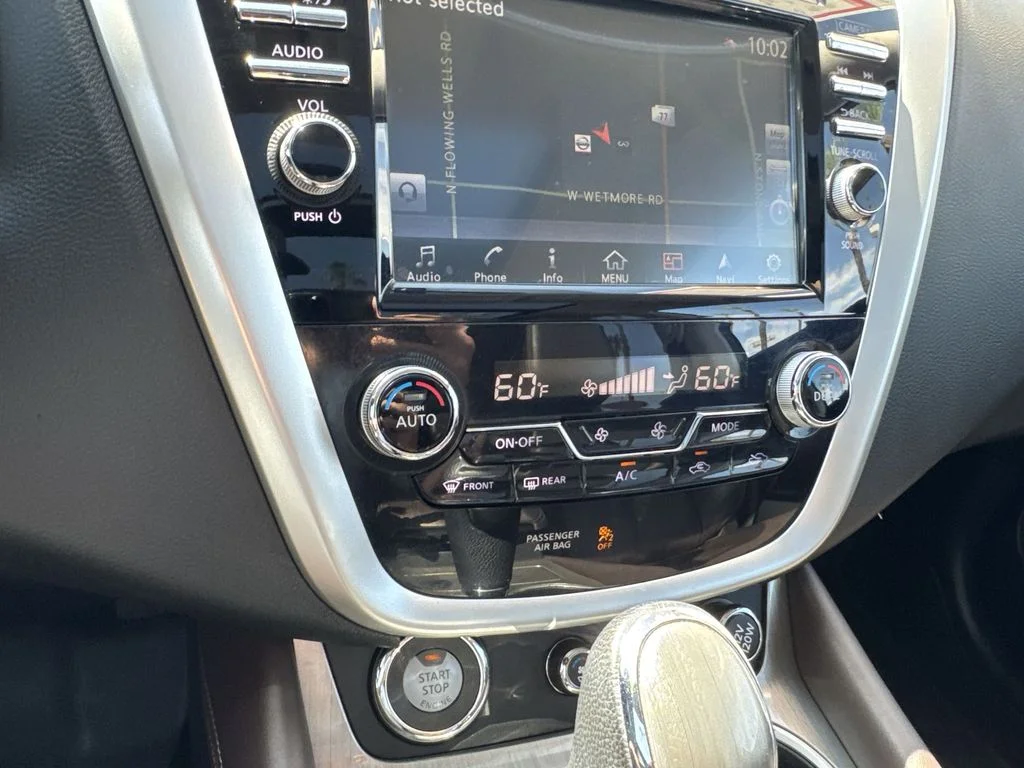 Used 2017 Brown Nissan Platinum image 18