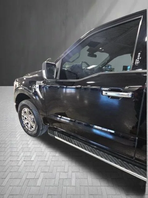 Used 2023 Black Ford XLT image 47