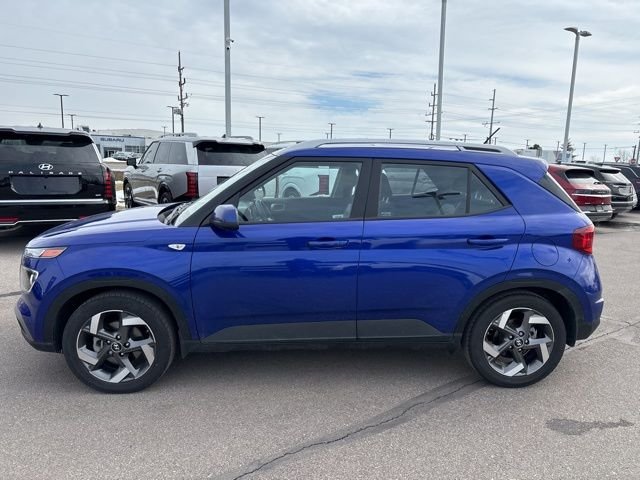 Certified Used 2024 Blue Hyundai SEL image 8