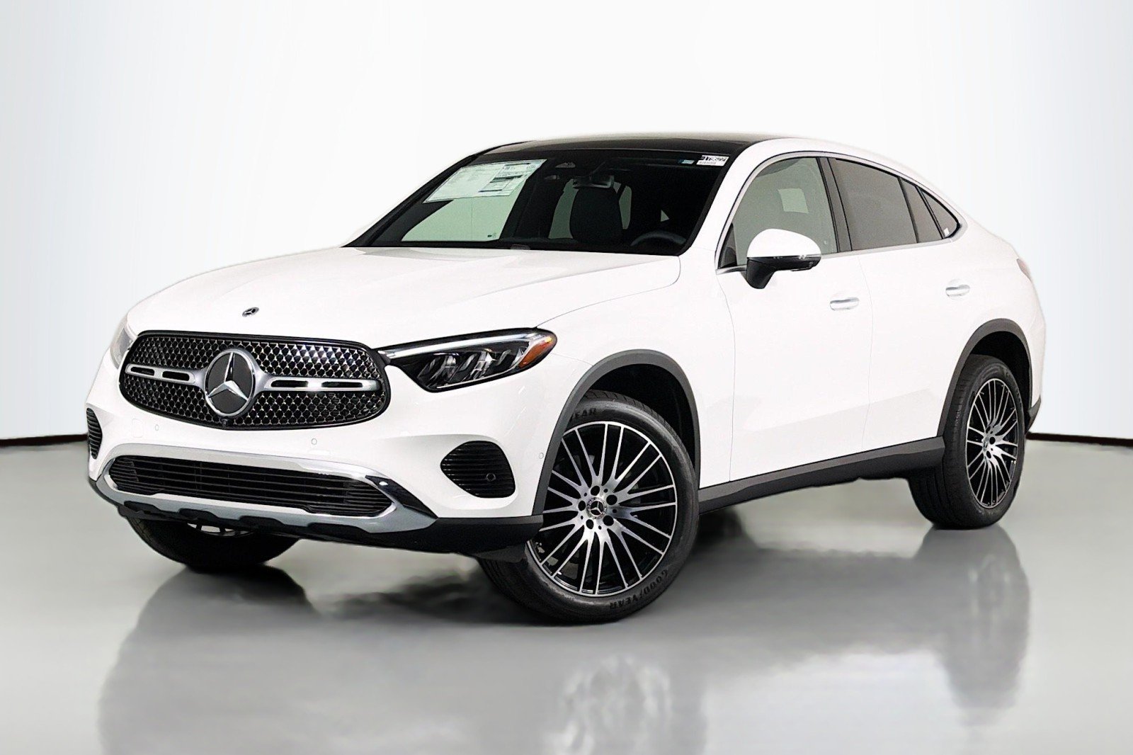 New 2026 Polar White Mercedes-Benz GLC 300 4MATIC® Coupe image 1
