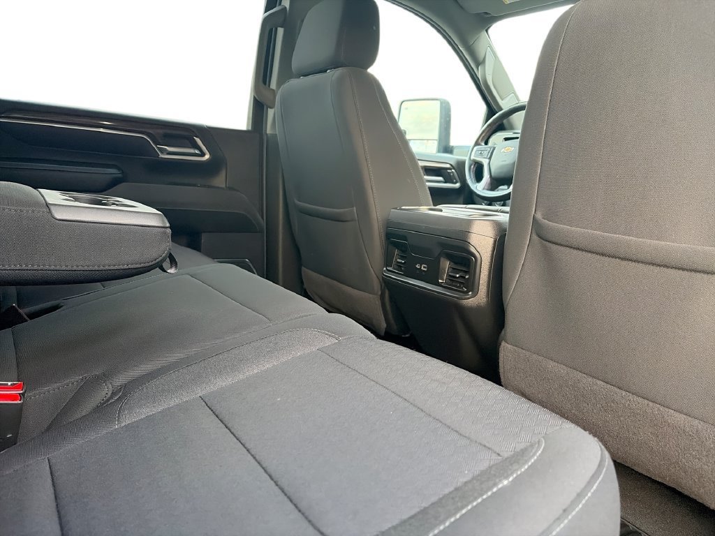 Used 2025 Sterling Gray Metallic Chevrolet LT image 28