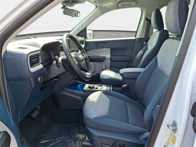 New 2026 Oxford White Ford XLT image 9