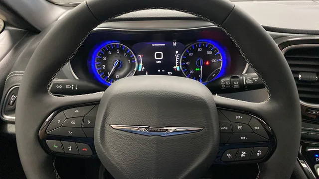 2026 Chrysler Pacifica Limited - Photo 16