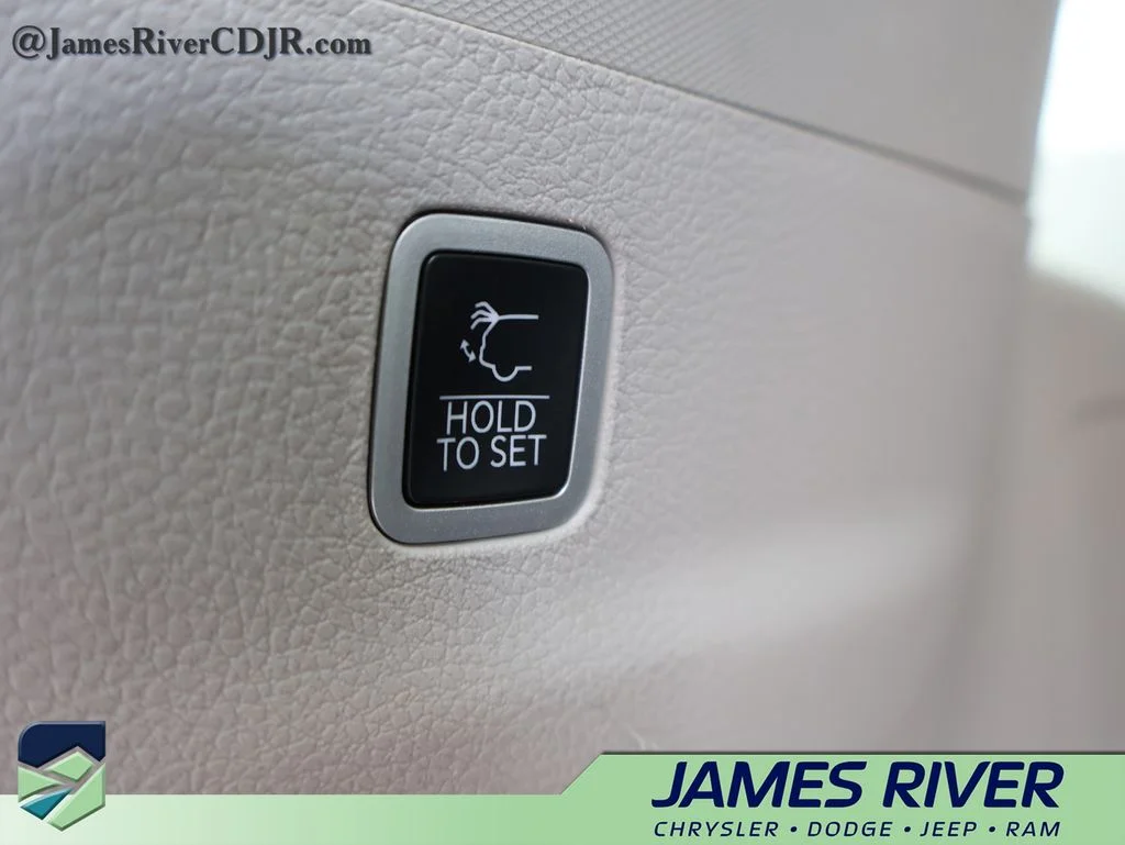 Used 2024 Red Jeep Series II image 17