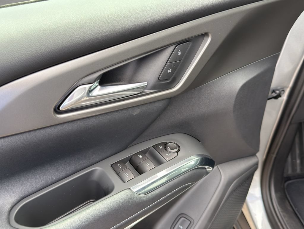 2026 Chevrolet Traverse LT - Photo 12