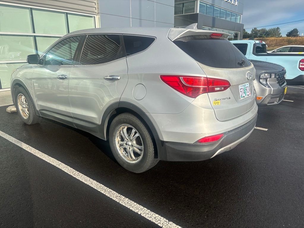 Used 2014 Silver Hyundai Base image 6