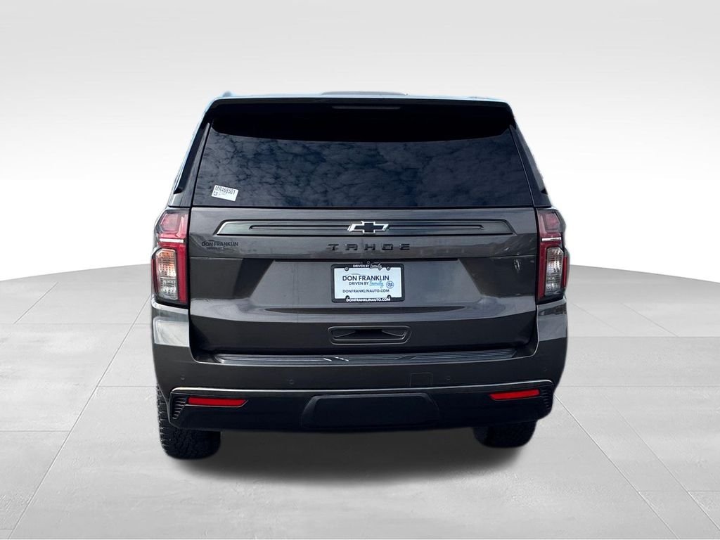 Used 2021 Gray Chevrolet Z71 image 4