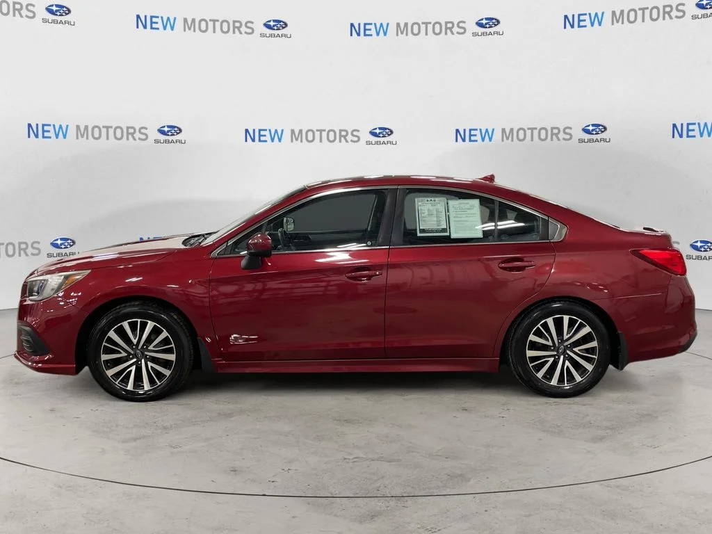 Used 2018 Crimson Red Pearl Subaru 2.5i image 2