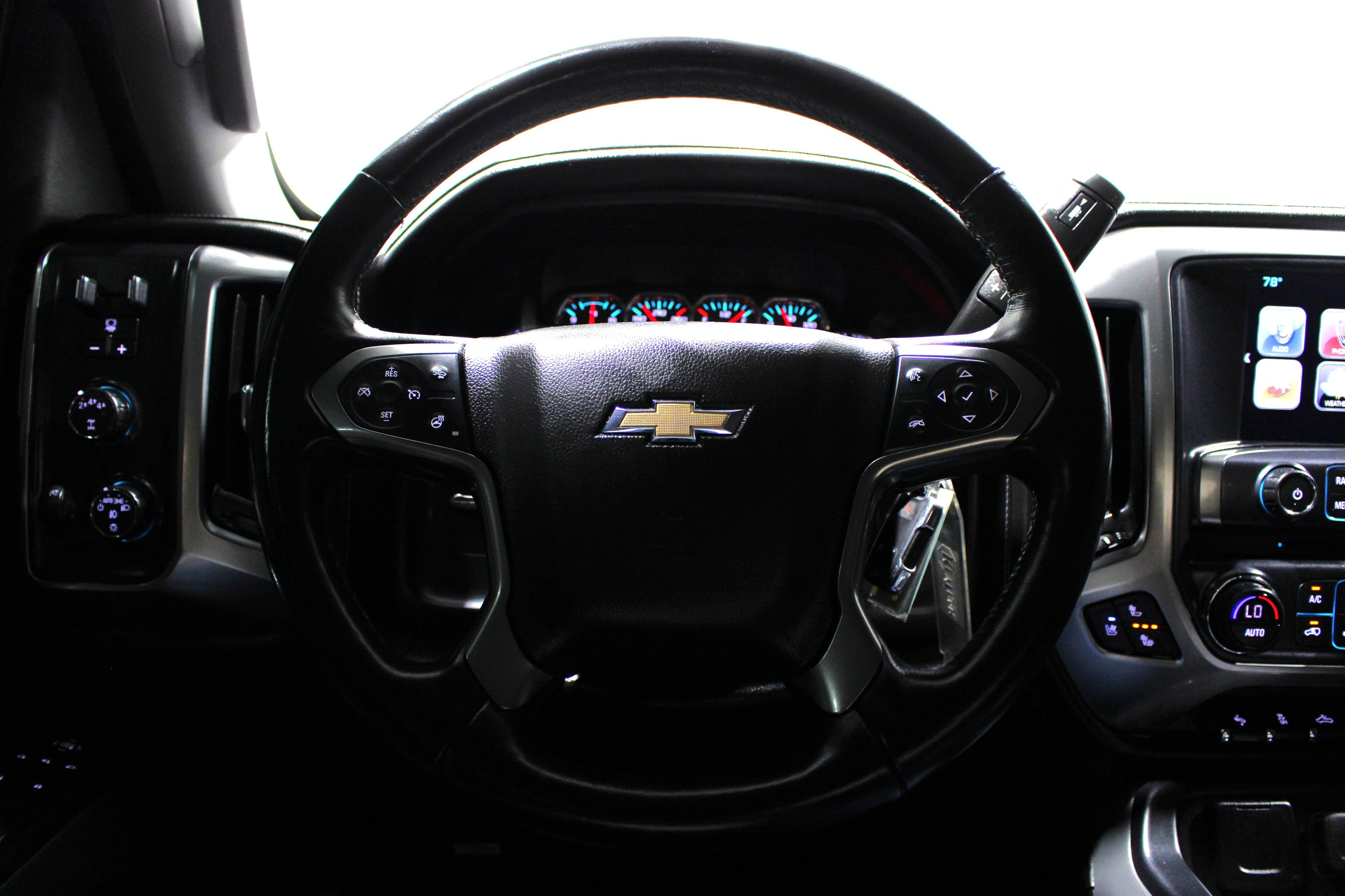 2017 Chevrolet Silverado 2500HD LTZ - Photo 11