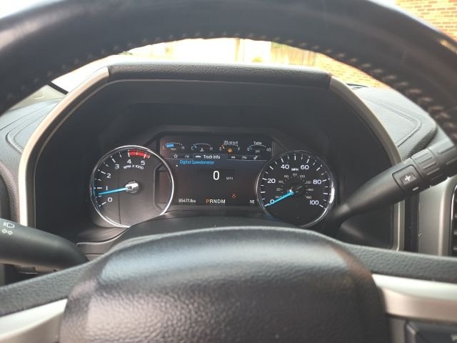 Used 2021 White Ford Lariat image 11