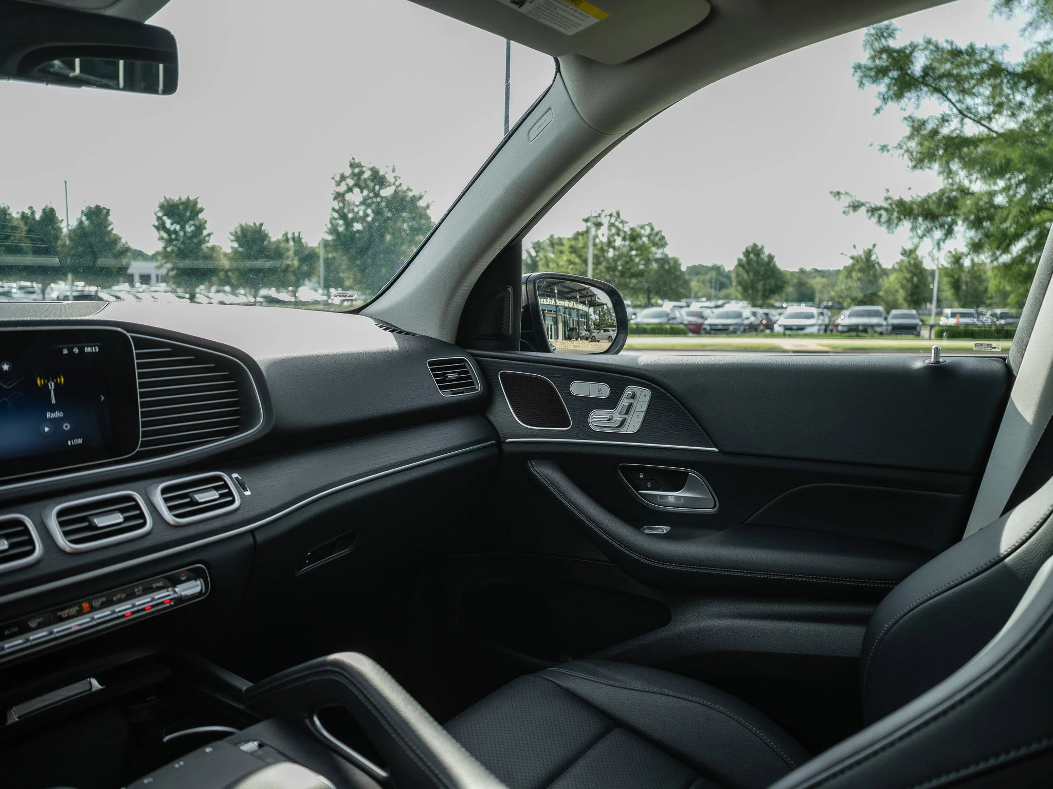 Certified Used 2024 Black Mercedes-Benz GLE 350 image 26