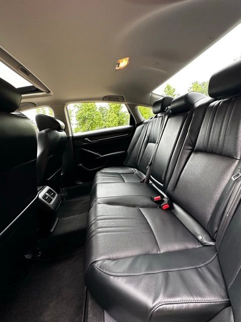 2018 Honda Accord Touring - Photo 15