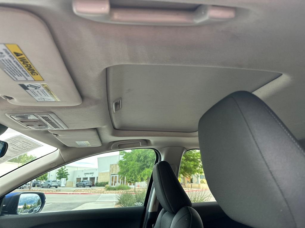 Used 2022  Honda EX image 27