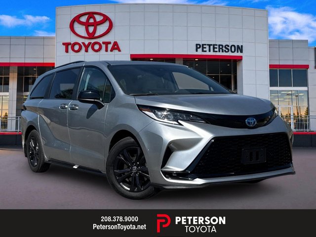 2025 Toyota Sienna XSE