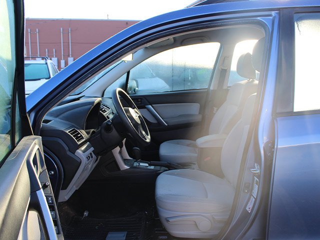 Used 2016 Quartz Blue Pearl Subaru 2.5i image 11