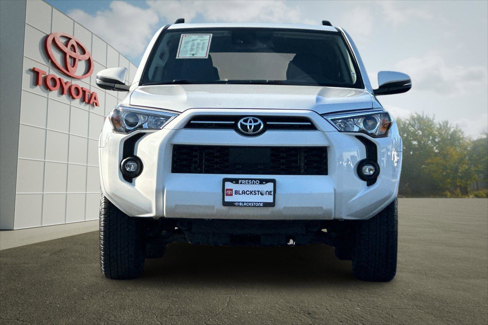 2024 Toyota 4Runner SR5 Premium - Photo 8