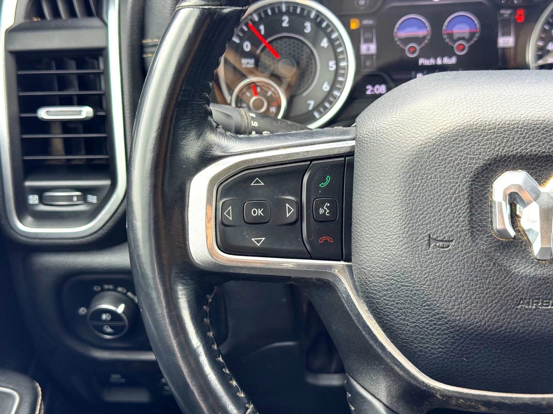 Used 2022 Bright White Clearcoat Ram Laramie image 21