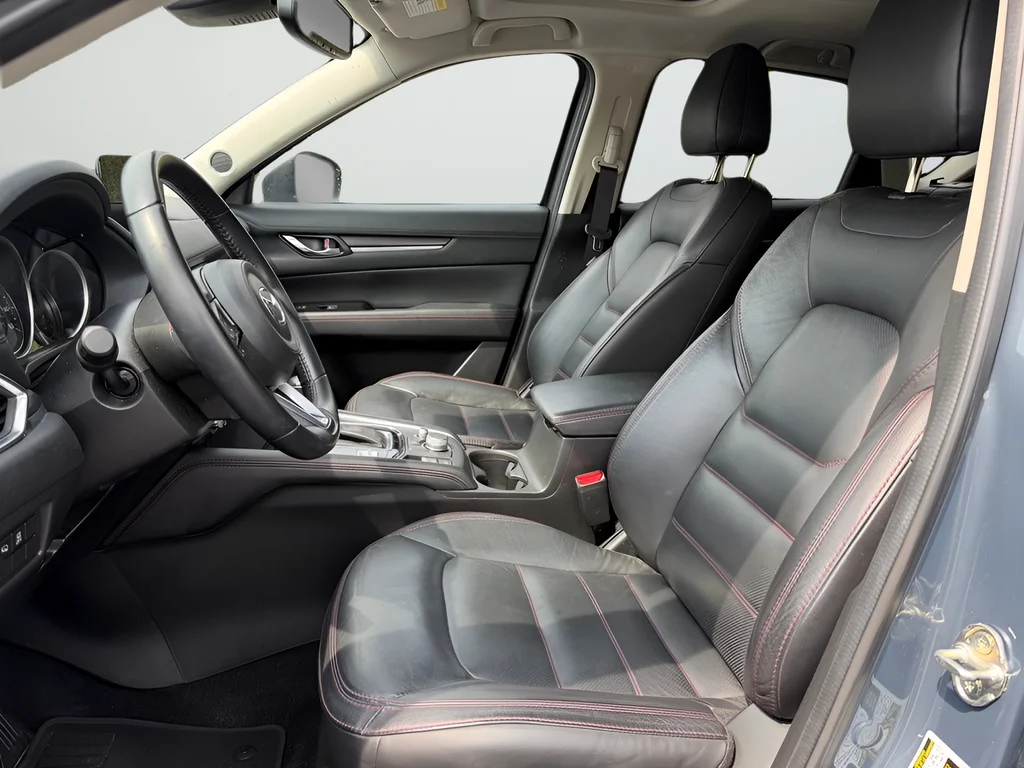 Used 2024 Gray Mazda 2.5 S Carbon Edition image 18