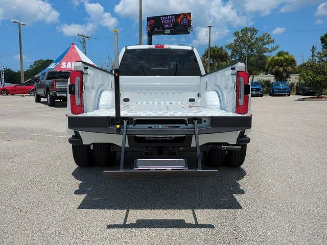 New 2026 Star White Metallic Tri-Coat Ford F-350® Platinum® image 13