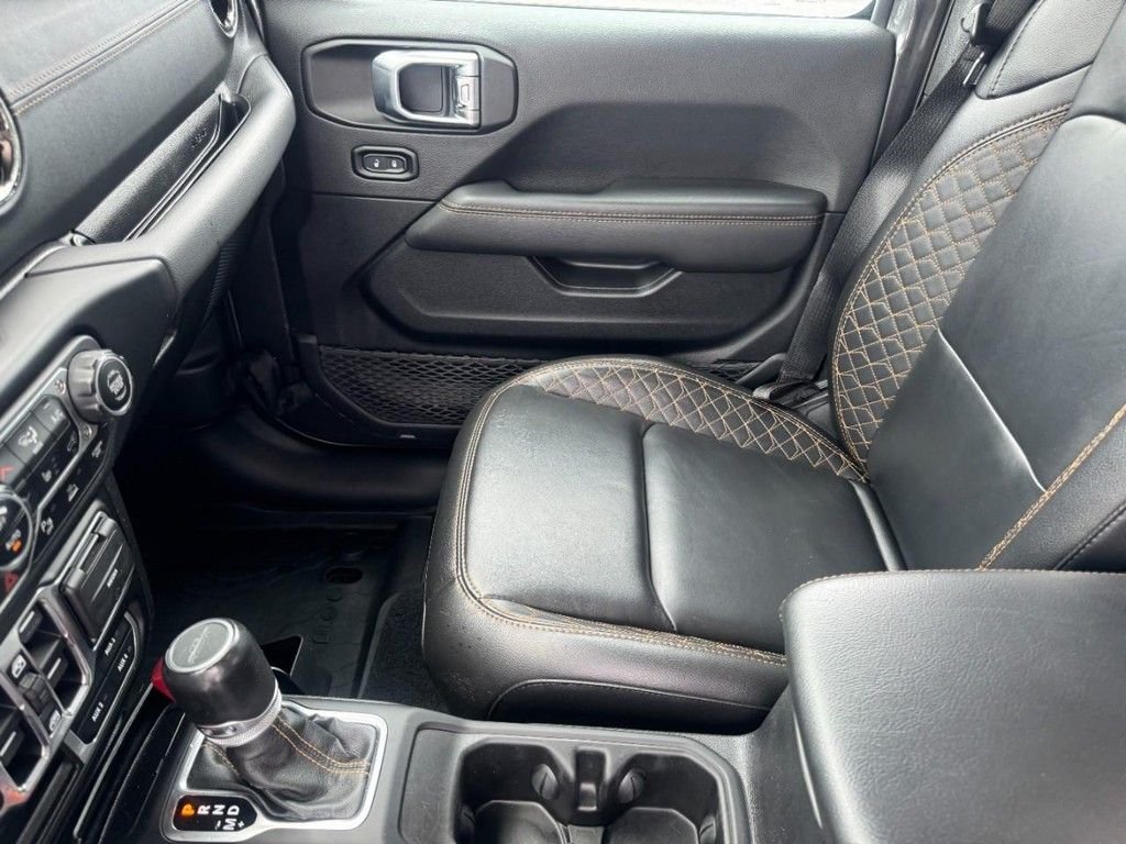 Used 2021 Gray Jeep Overland image 13