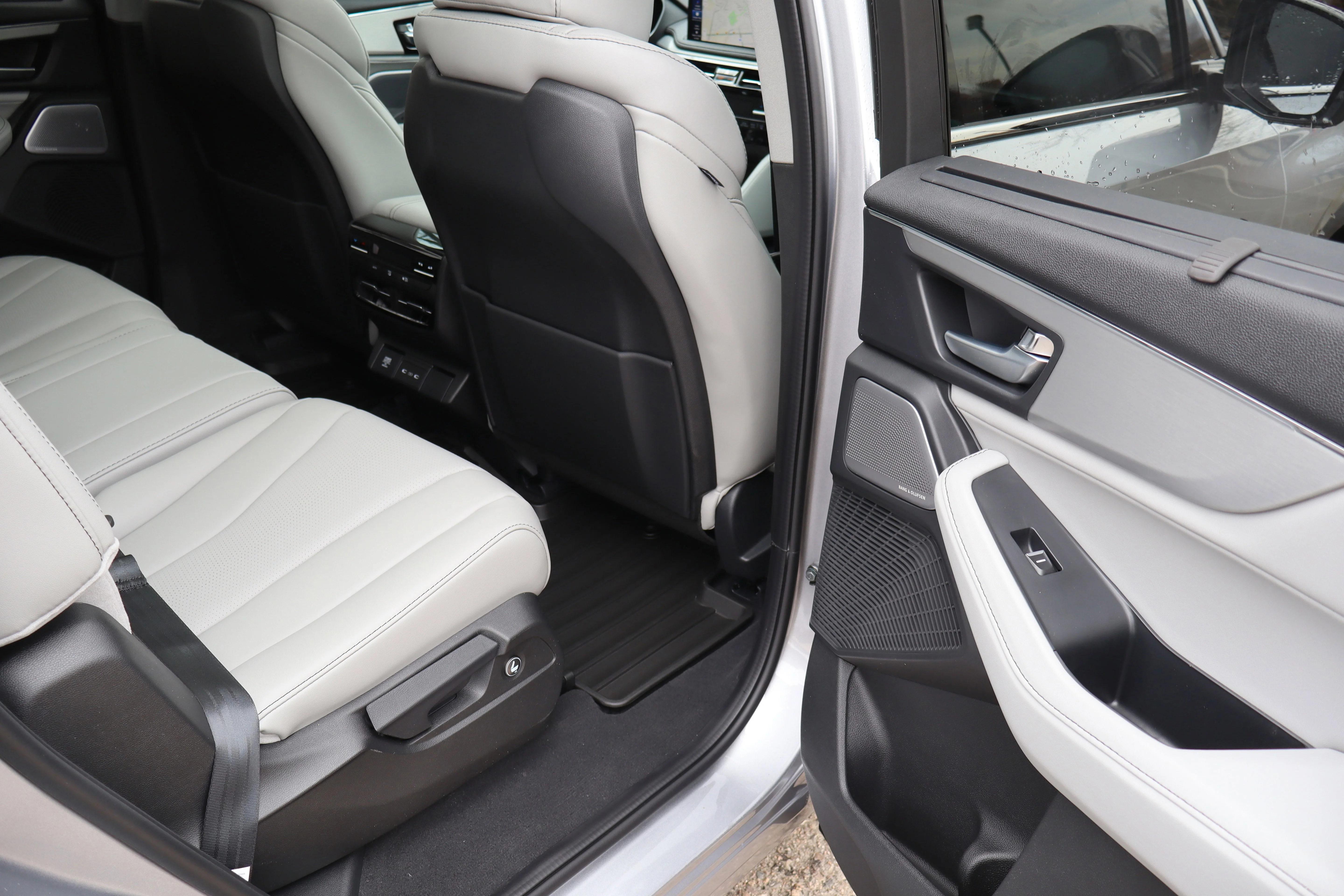 New 2026 Silver Acura w/Technology Package image 31