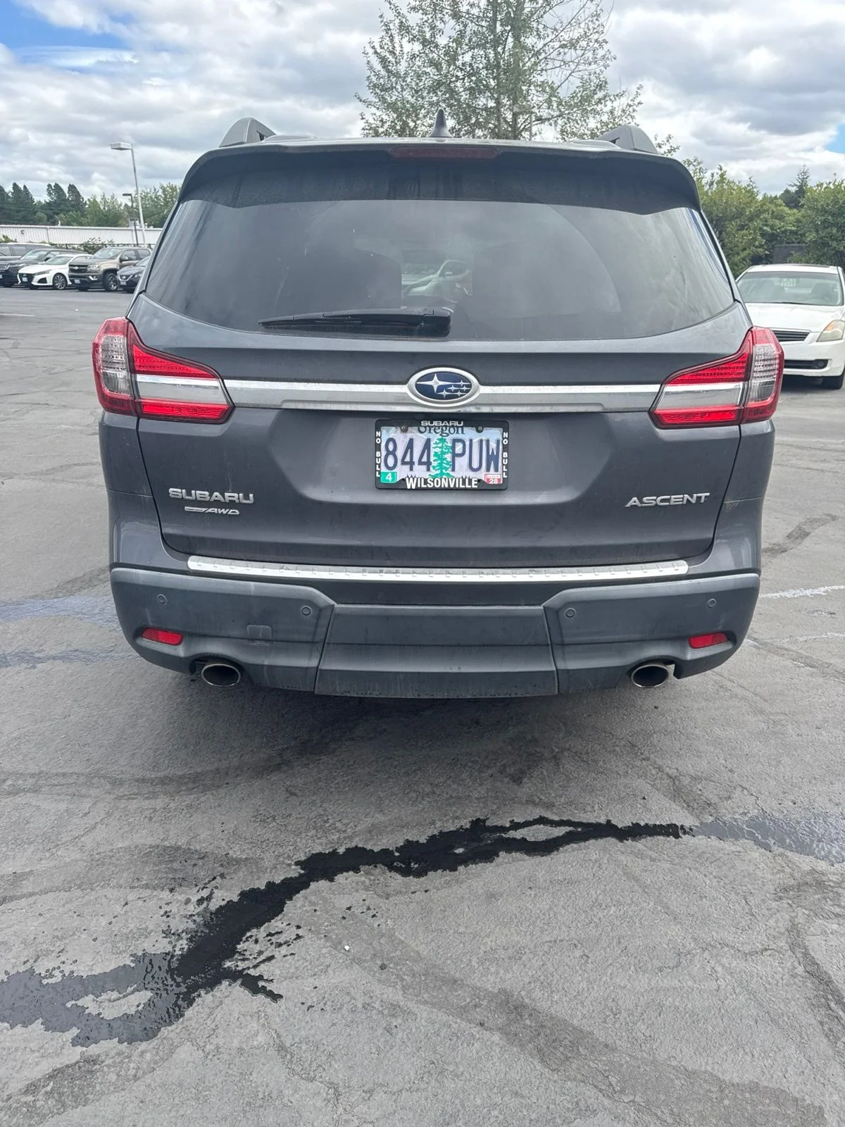 Used 2020 Magnetite Gray Metallic Subaru Premium image 5